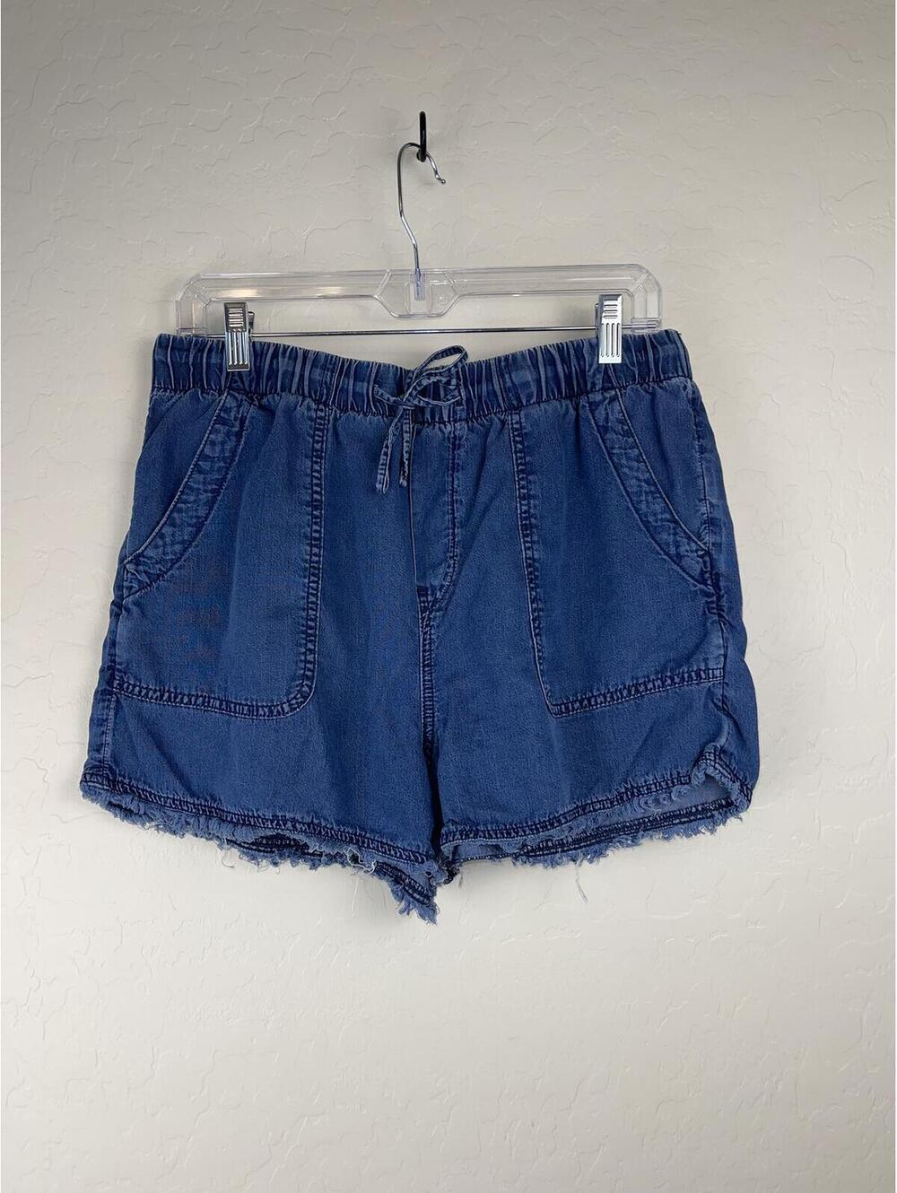 Time and Tru Blue Denim Pull-On Shorts Women's Size M (8-10) Frayed Hem